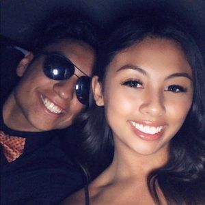 Meet your Posher, Mahanna